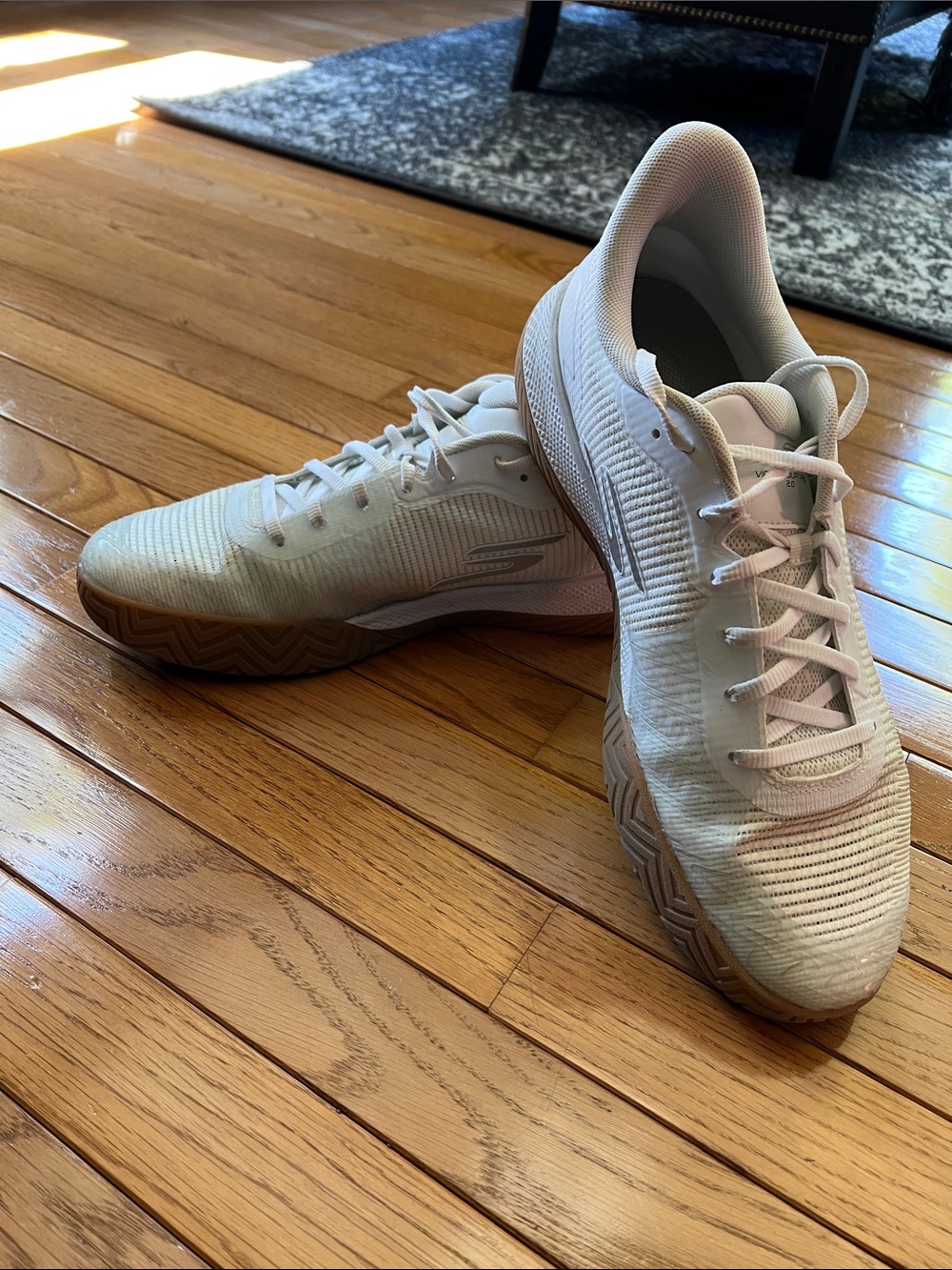 Skechers Viper Court Pro 2.0 - Pickleball Shoes. Mens 13. White gum sole - Picture 6 of 9